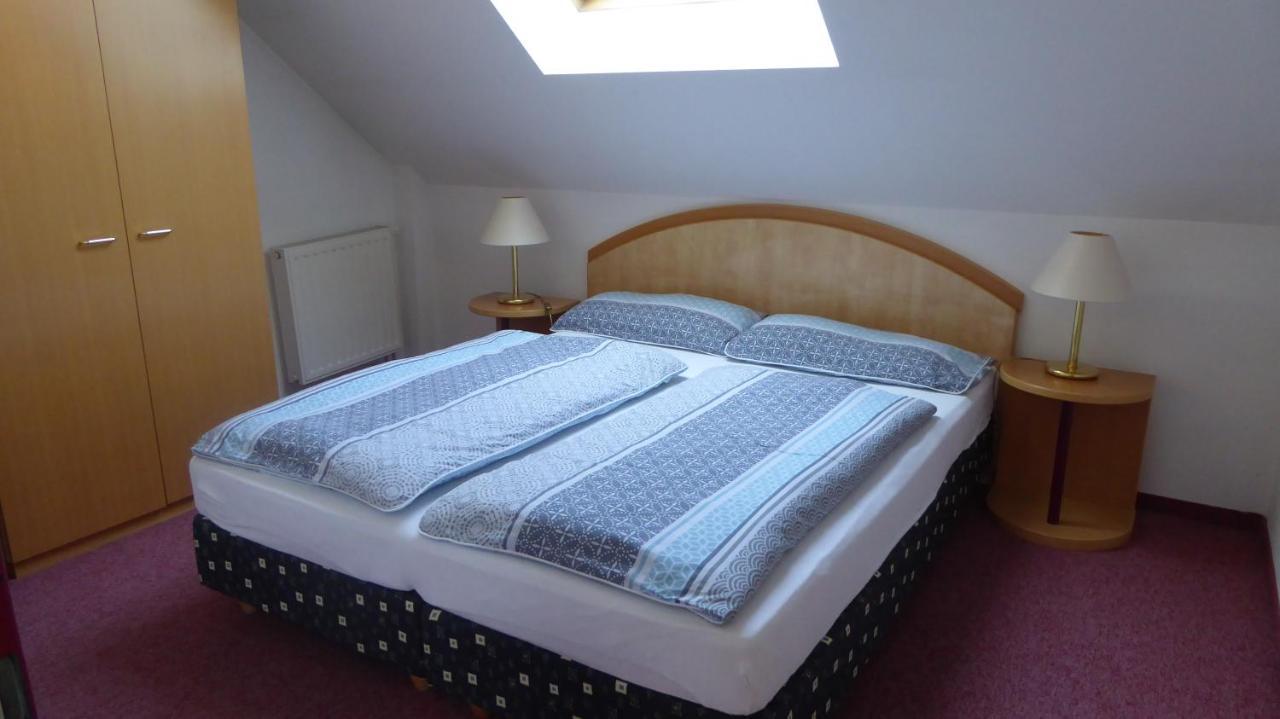 Familien Chalet Mit Direktem Bademantelgang Zur Therme Lutzmannsburg Esterno foto